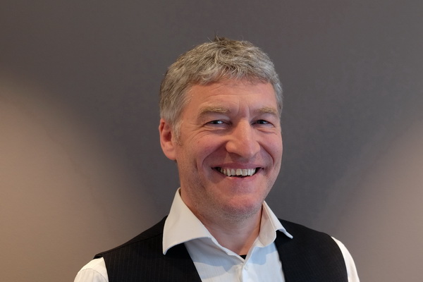 Reinhold Merkle | Praxis für chinesische Medizin | Merkle Dubois TCM Praxis Basel